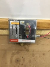 Honeywell L404F1367 Pressure Controller