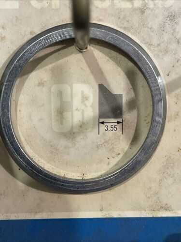 New-Old-Stock Suntour Winner Pro Ultra 6-Speed Freewheel New-Old-Stock Suntour Winner Pro Ultra 6-Speed Freewheel