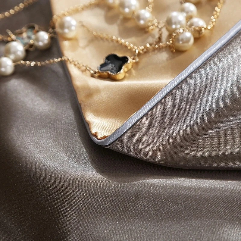 Lujoso juego de cama funda nórdica de satén sedoso con estampado de animales de leopardo 4 piezas Foto 4 de 4