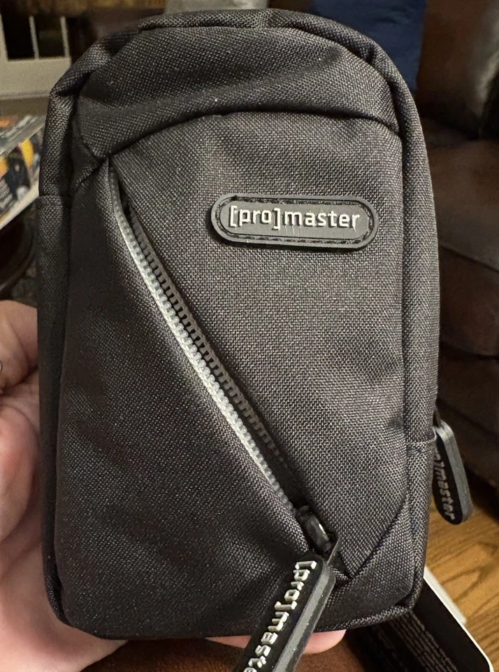 ProMaster Impulse Camera Case Black Medium Pouch with rain cover - Image 3 of 4