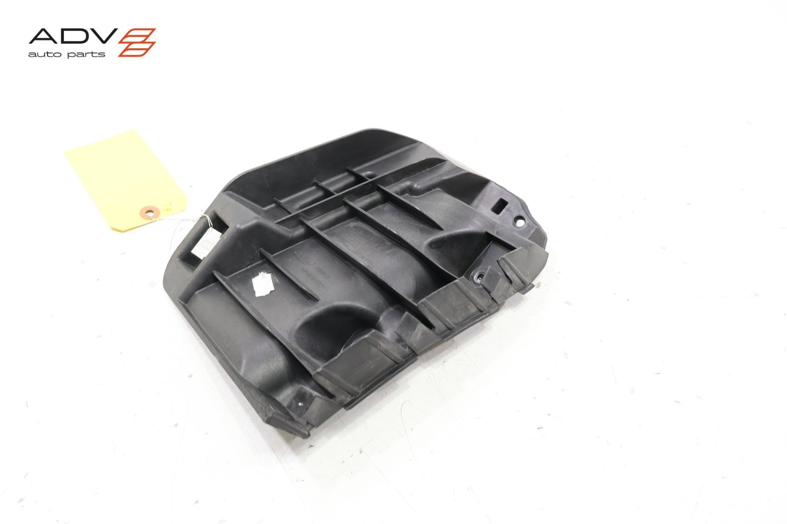 Maserati Ghibli 2014-2020 Rear Left Side mounting bracket P/N 13858