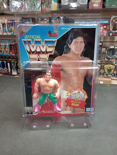 1993 El Matador Tito Santana MOC Vintage WWF Hasbr...