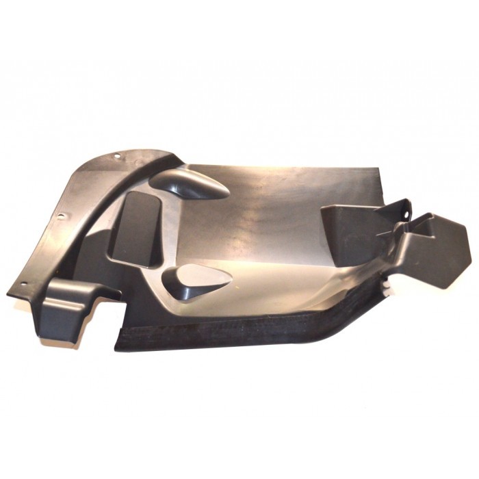 Garniture passage de roue avant droit Iveco Daily 6 anti-corrosion | Remplacement carrosserie brisée