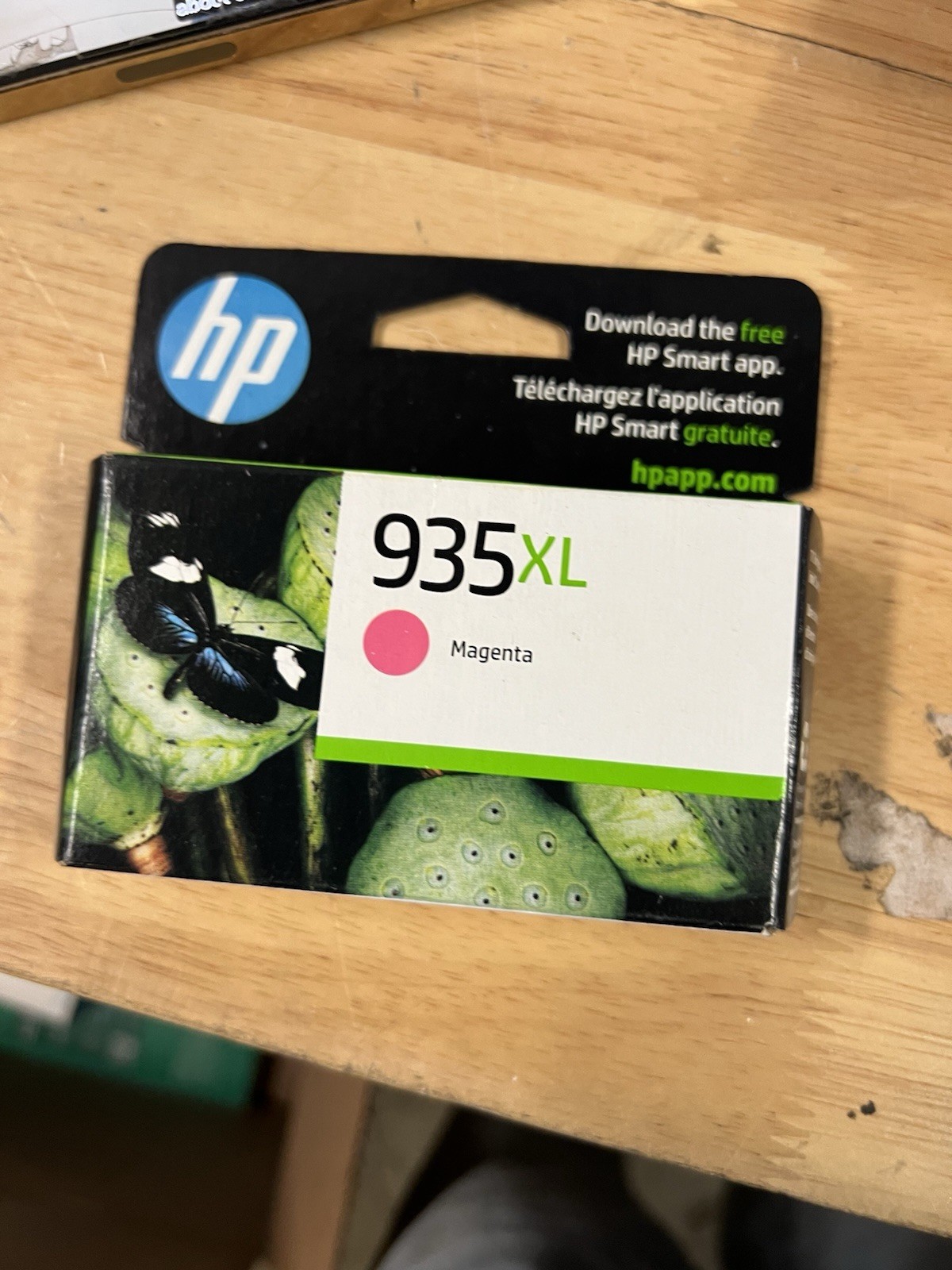 HP 935XL Magenta Genuine Cartridge Sealed Expires Feb 2025-image