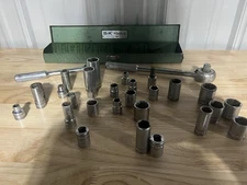 S-K Tools USA SAE 3/8" Drive 27 Pc. Ratchet Socket Set in metal box 1/2