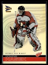2002 Pacific Prism Gold Hockey #12 Dominik Hasek