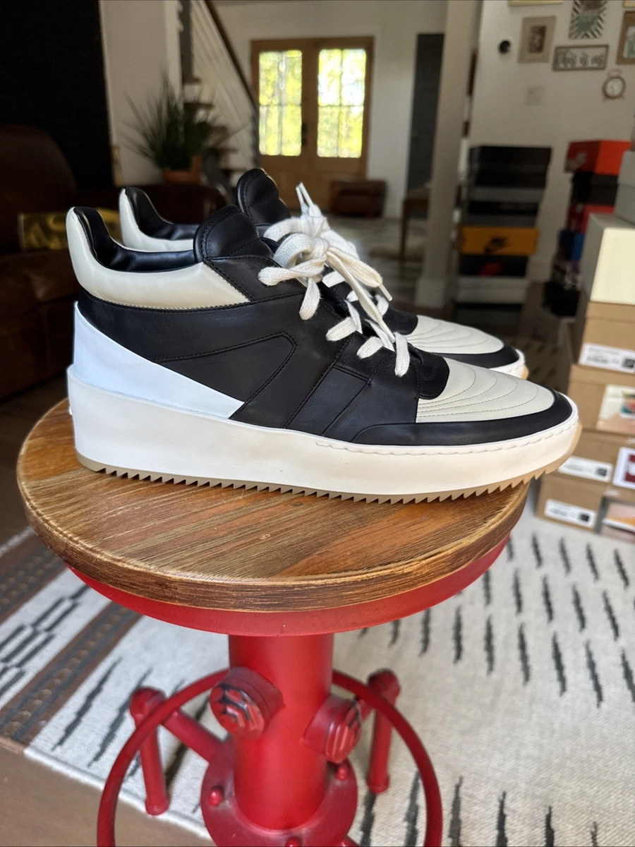 Fear of God Men display picture 1