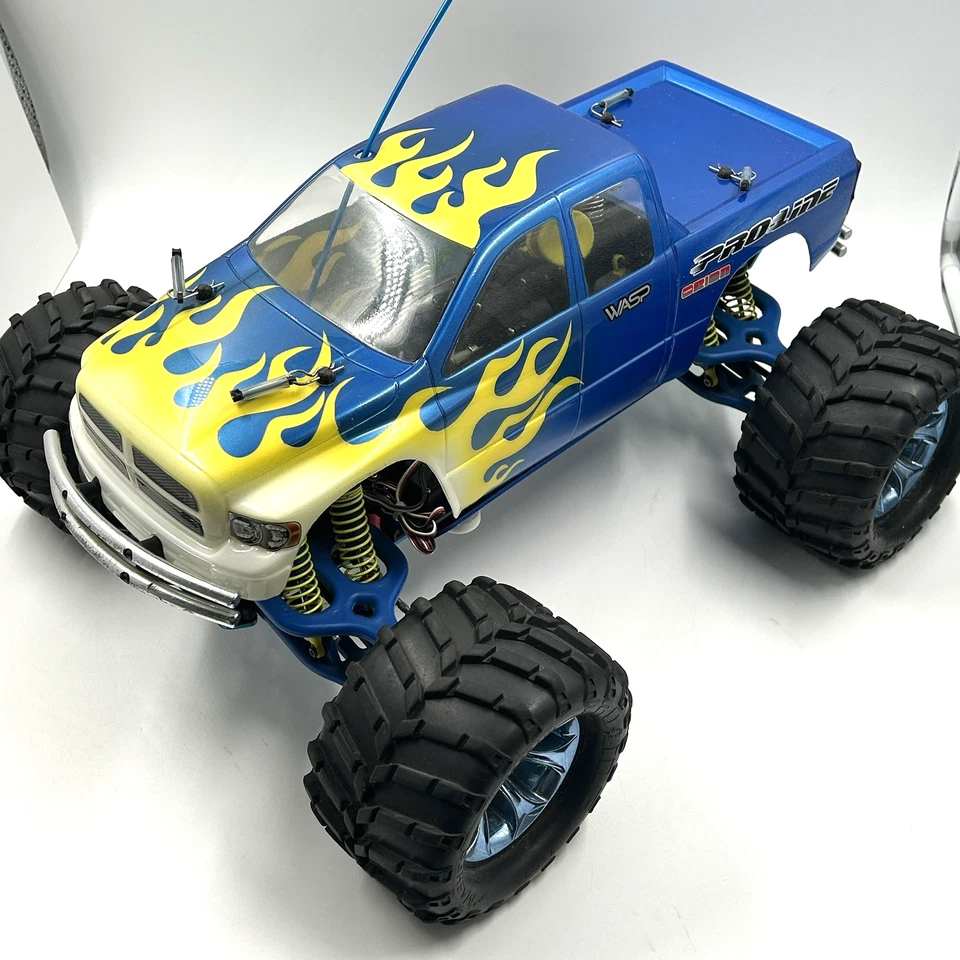 Traxxas T-Maxx 1/10-Scale Nitro-Powered 4WD Monster Truck Ram Wasp Pro-line RC - Image 2 of 4