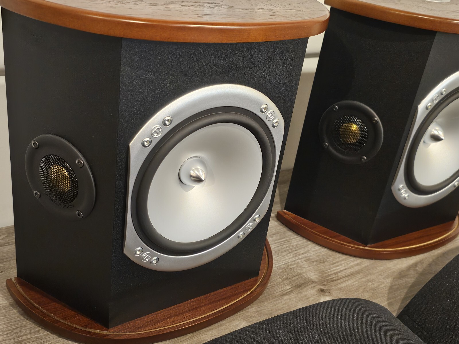 Monitor Audio Silver RS FX Surround Speakers PAIR ROSENUT Bipole