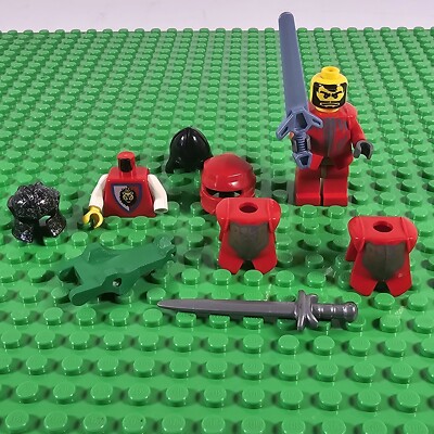 Lego Knights Kingdom Lot, Helmets, Chests, Dragon Piece