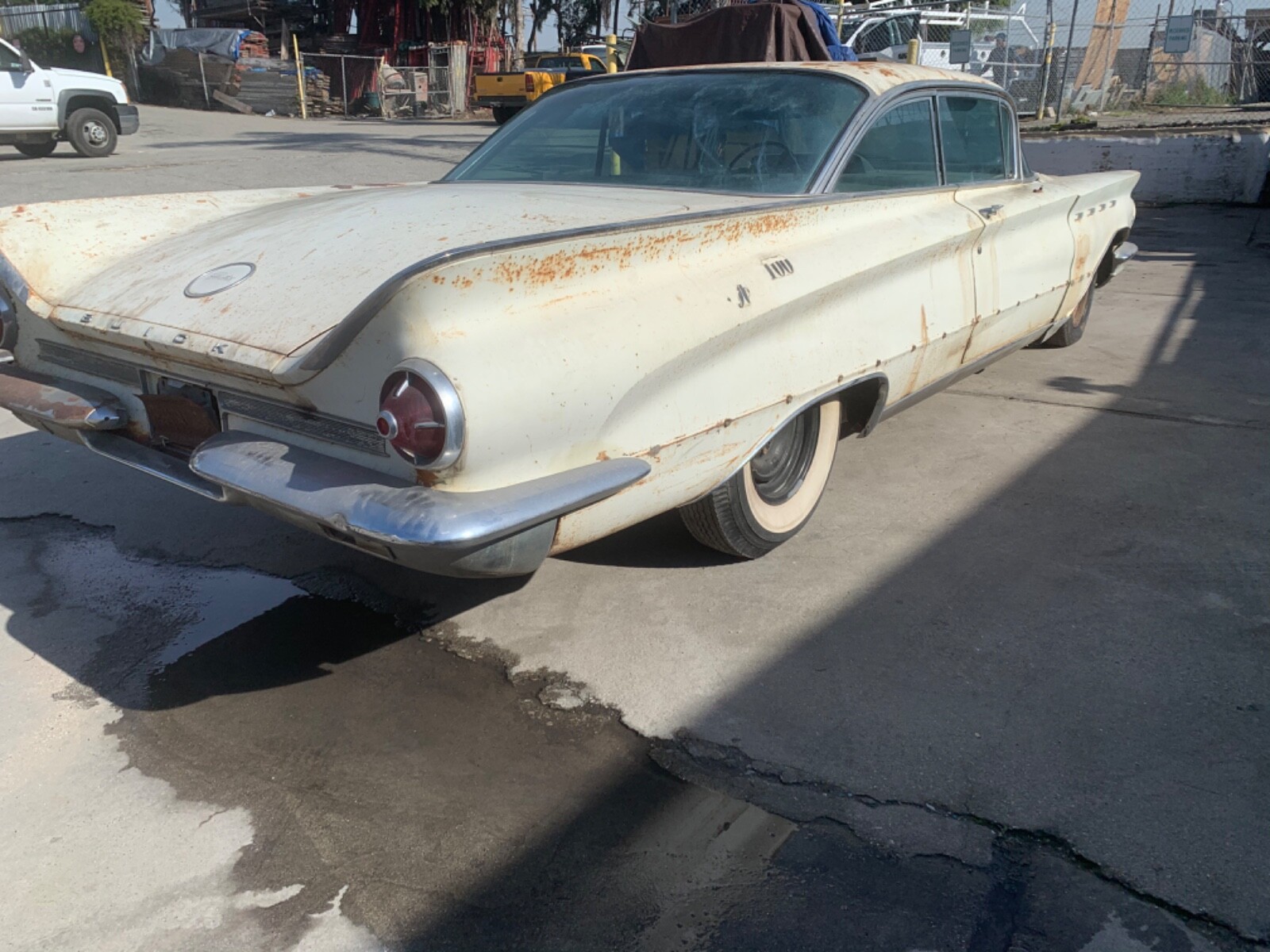1960 Buick Electra  1960 Buick Electra bubble top all power