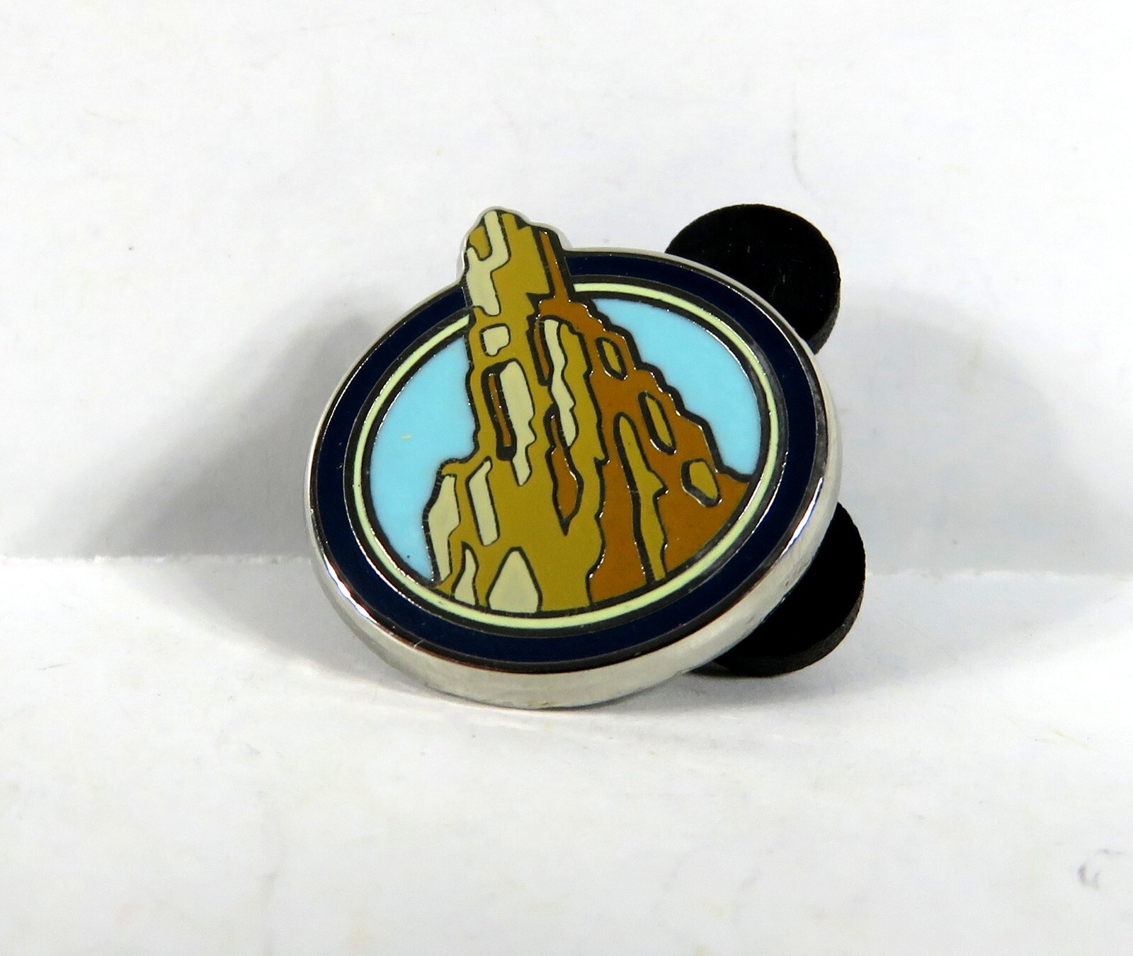 Disney Parks Tiny Kingdom Third Edition Series 2 Pin Big Thunder Railroad NEW