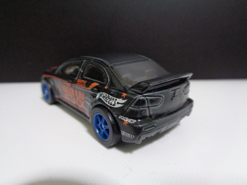 Hot Wheels 2015 Super Treasure Hunt 2008 Mitsubishi Lancer