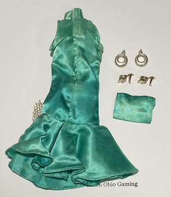 Barbie Green Dress with Gold Trim Bow Shoes Earrings USED READ | eBay