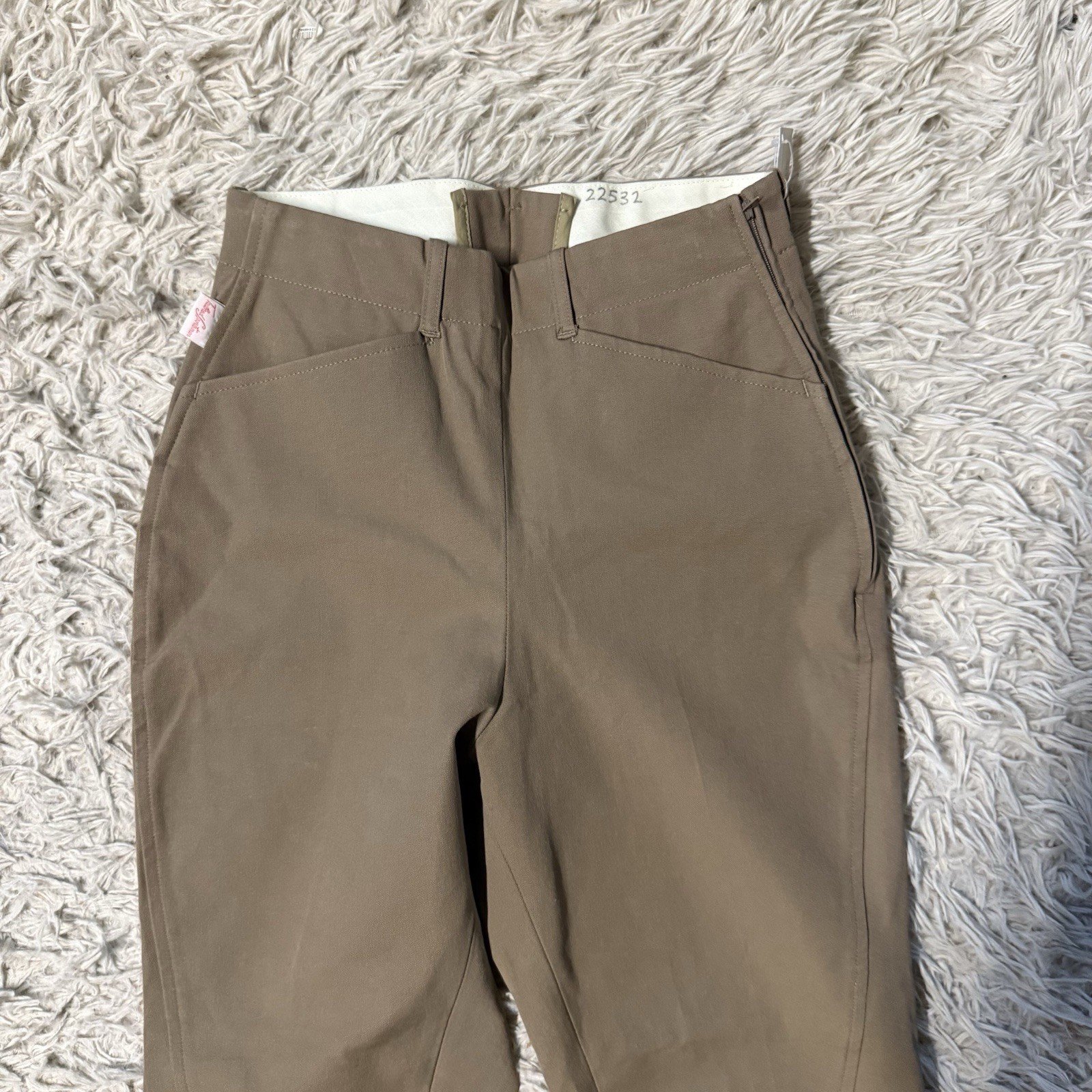 New Women’s Size 26L Tan Tailored Sportsman Knee Patch Horseback Riding Breeches