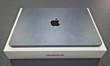Apple 13" MacBook Air M2, 8GB RAM, 256GB SSD, Midnight, LIGHTLY USED 99 BATTERY