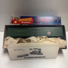 ROUNDHOUSE HO-SCALE 50’ RAILWAY EXPRESS AGENCY REEFER KIT #3610 BRAND NEW!!!!