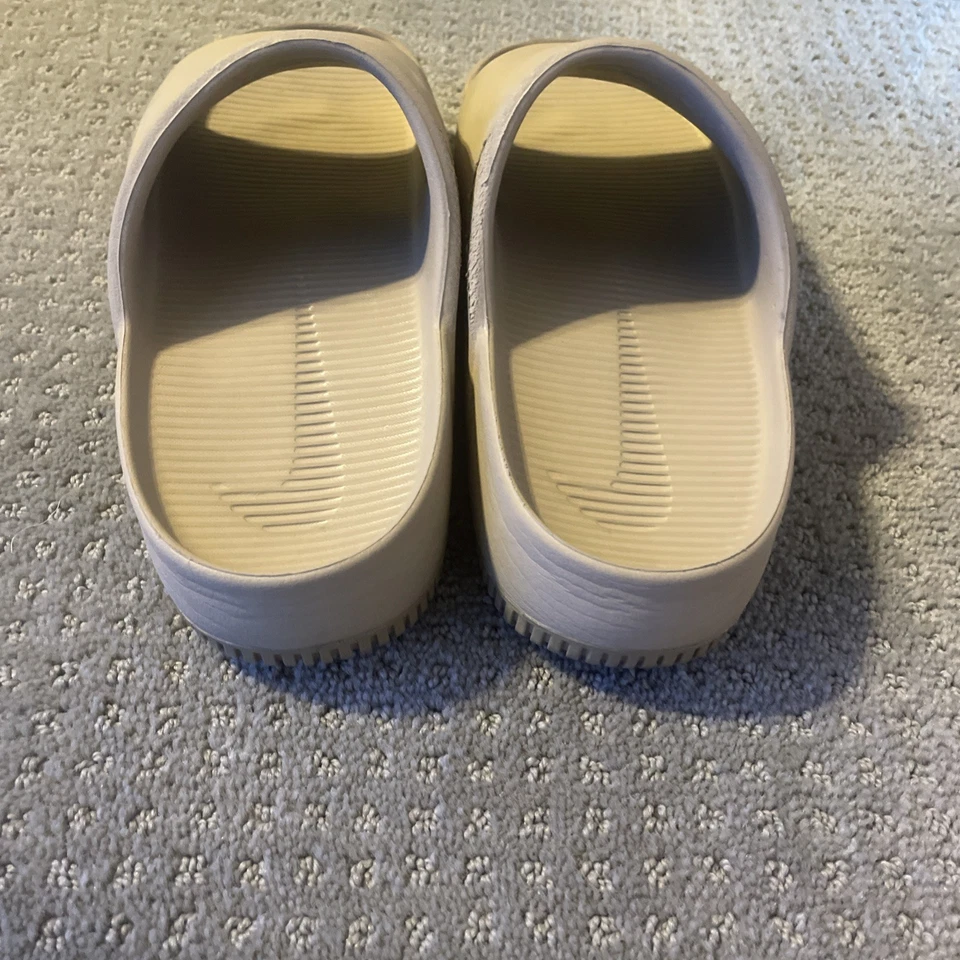 Nike Calm Slides talla 8, buen estado. SIN CAJA Foto 4 de 4