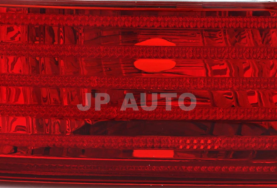 Luz trasera lado del conductor para Mercedes Benz Clase E 2007-2009 Foto 3 de 4