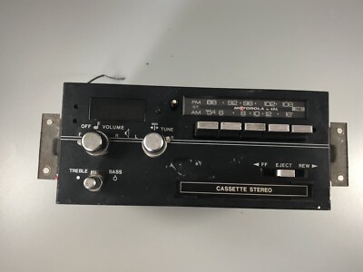 MOTOROLA RADIO AM FM VINTAGE CAR JSP22 STEREO CASSETTE UNTESTED AS IS C3.4