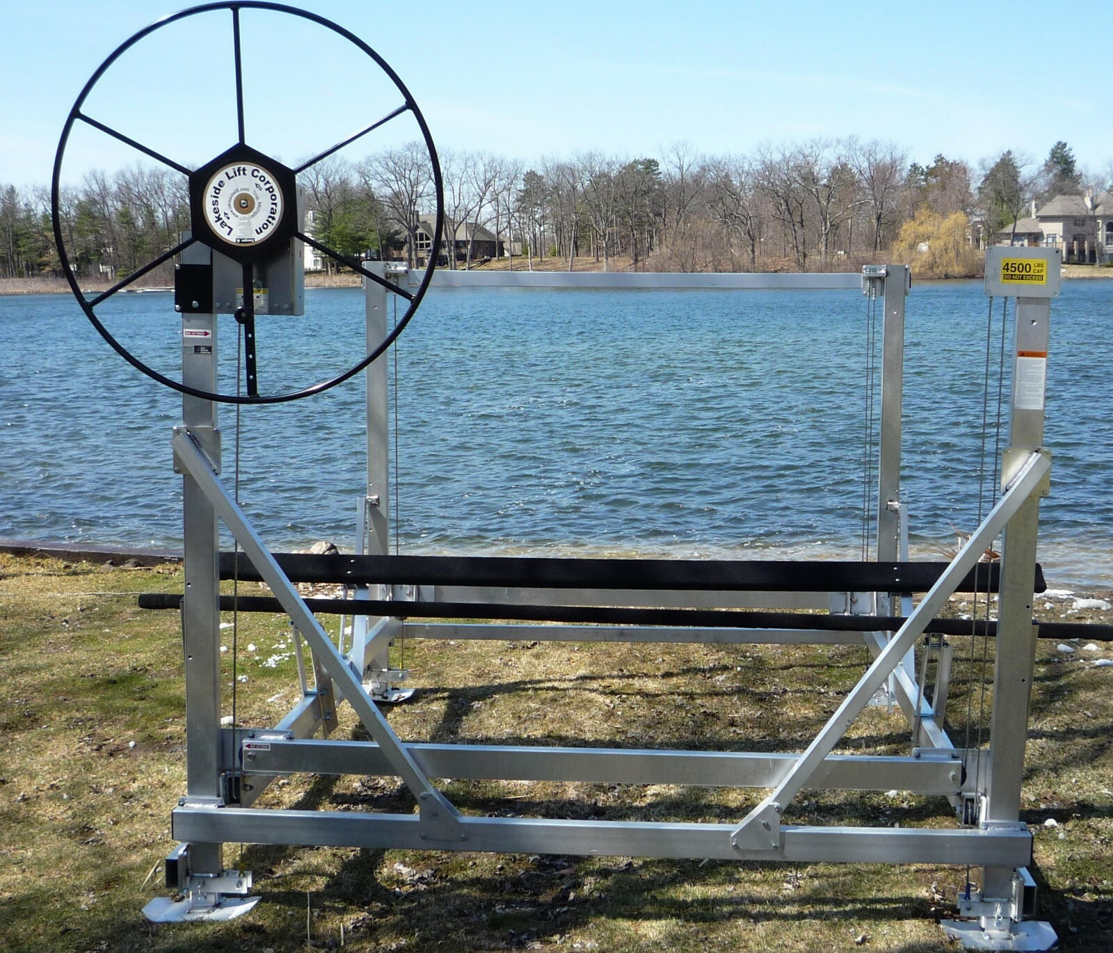 4500 LAKESIDE Lift boatlift shorestation boat lifts hoist boatlifts
