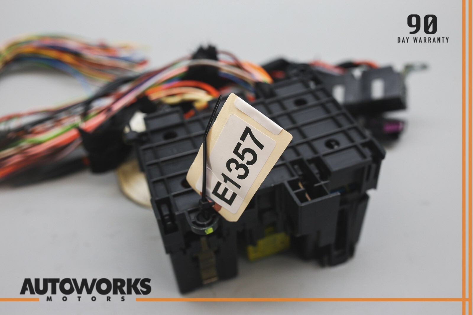 04-08 Maserati Quattroporte M139 Rear Trunk Lid Fuse Relay Junction Box OEM