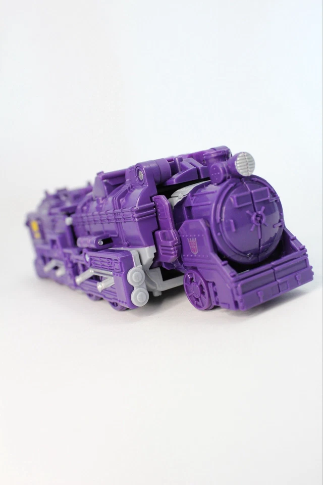 Takara Tomy Transformers Dramatic Capture Series Triple Takeover Astrotrain - Image 3 of 4