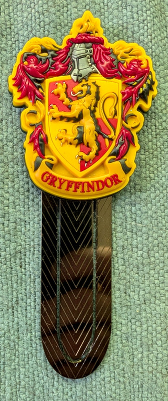 Harry Potter Gryffindor House Crest Metal Bookmark Page Clip - Wizarding World