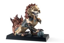 Lladro Guardian Lion Sculpture. Red. Limited Edition 01001993