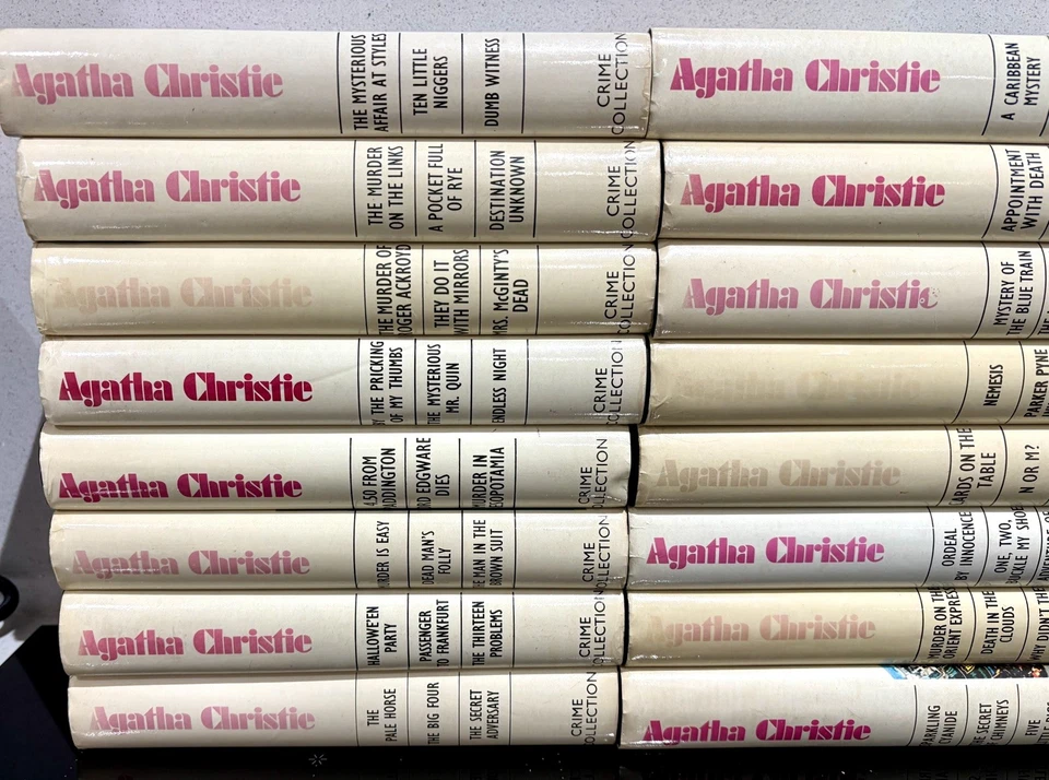 Agatha Christie Complete Crime Collection 24 Books Hamlyn 1969/ 71 Marple Poirot - Image 4 of 4