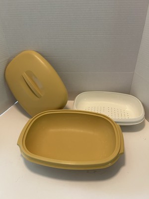 Tupperware  3 Piece Rice Vegetable Steamer in Harvest Gold #1273-5. Vintage.