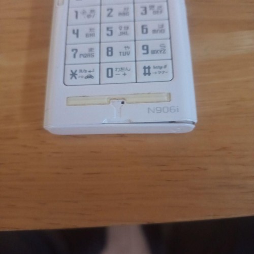 Docomo N906I Foldable Mobile Phone White 2Mp Camera - 第 4/4 張圖片