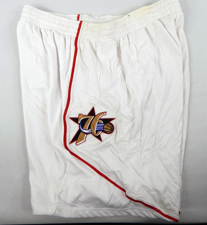 2006-09 Philadelphia 76ers Andre Iguodala #9 Game Used White Shorts 46 109 Foto 3 de 4