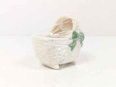 Ceramic Pottery Baby Bassinet Basket Crib White Green Boy Planter 3''x2''x2.5'' New
