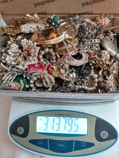 junk drawer old vintage jewelry craft lot...3 lbs.. repair