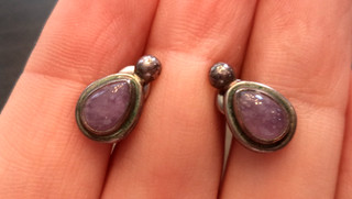 VINTAGE ESTATE DESIGNER SIGNED STERLING SILVER AMETHYST 1/2" EARRINGS! G40263