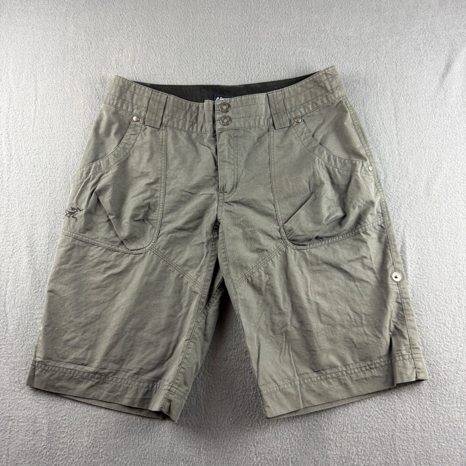 Arcteryx Shorts Women's 8 Gray Parapet Trekking Outdoor Gorpcore Hiking Climbing