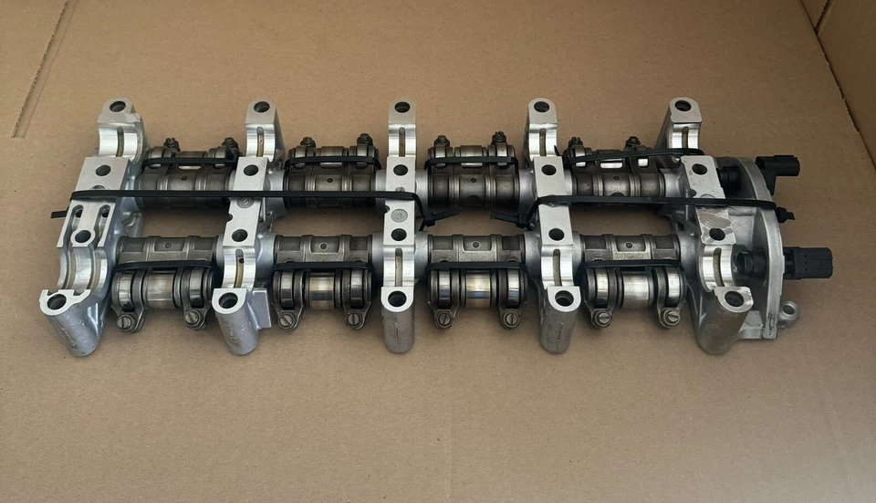 2002 2003 2004 2005 2006 Acura RSX Type S Rocker Arm Assembly - Image 2 of 4