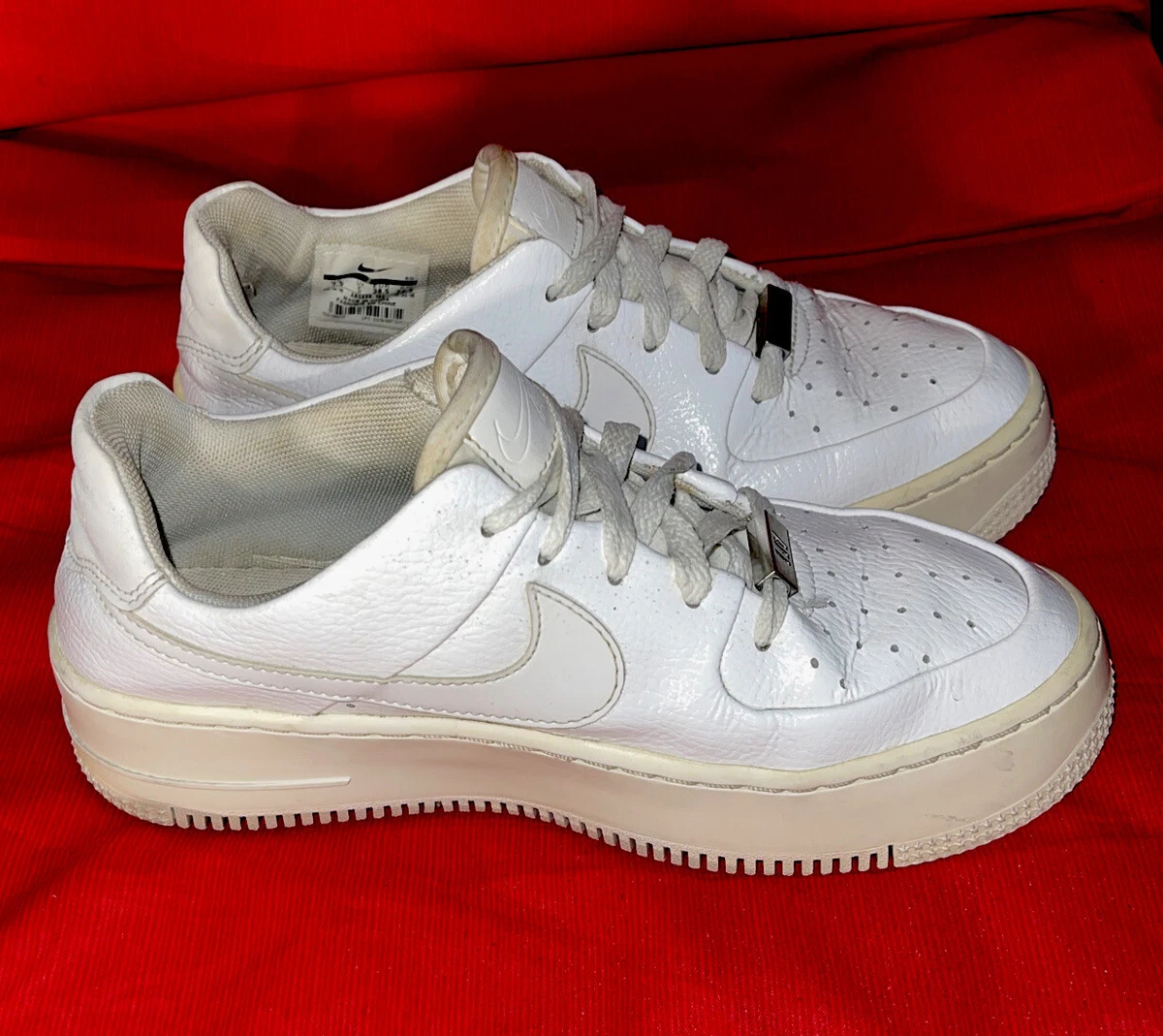 calcium Dakraam zeker NIKE AIR FORCE 1 SAGA LOW PLATFORM SNEAKER WOMEN&#039;S TRIPLE WHITE  AR5339-100 7.5 | eBay