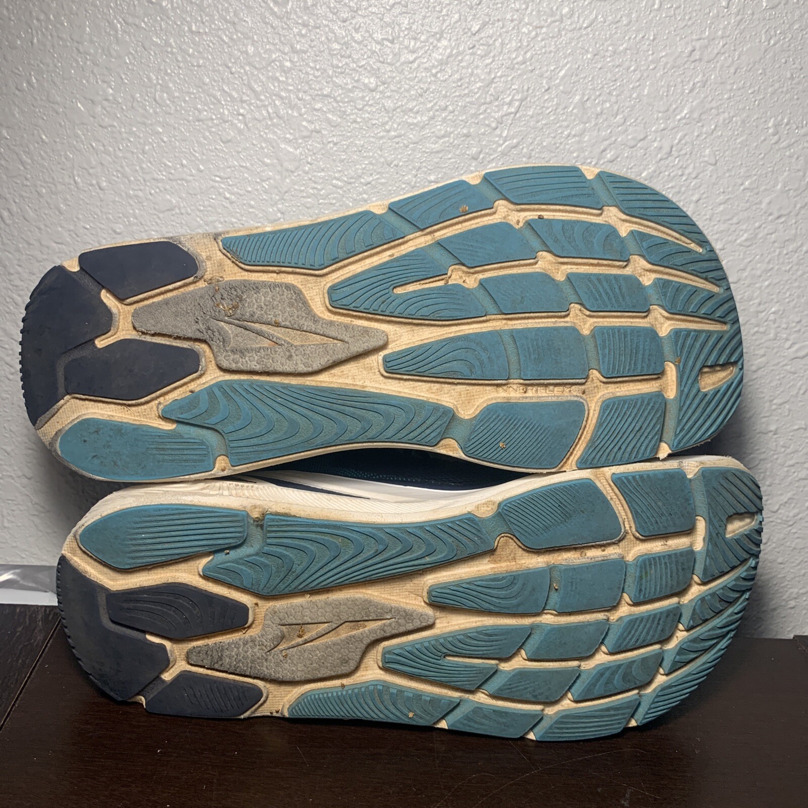 ALTRA Women's AL0A5484 Paradigm 6 Road Running Shoe, Dark Blue 9.5 US