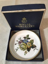 Vintage Royal Worcester Chiny ręcznie malowana podstawka. W oryginalnym pudełku