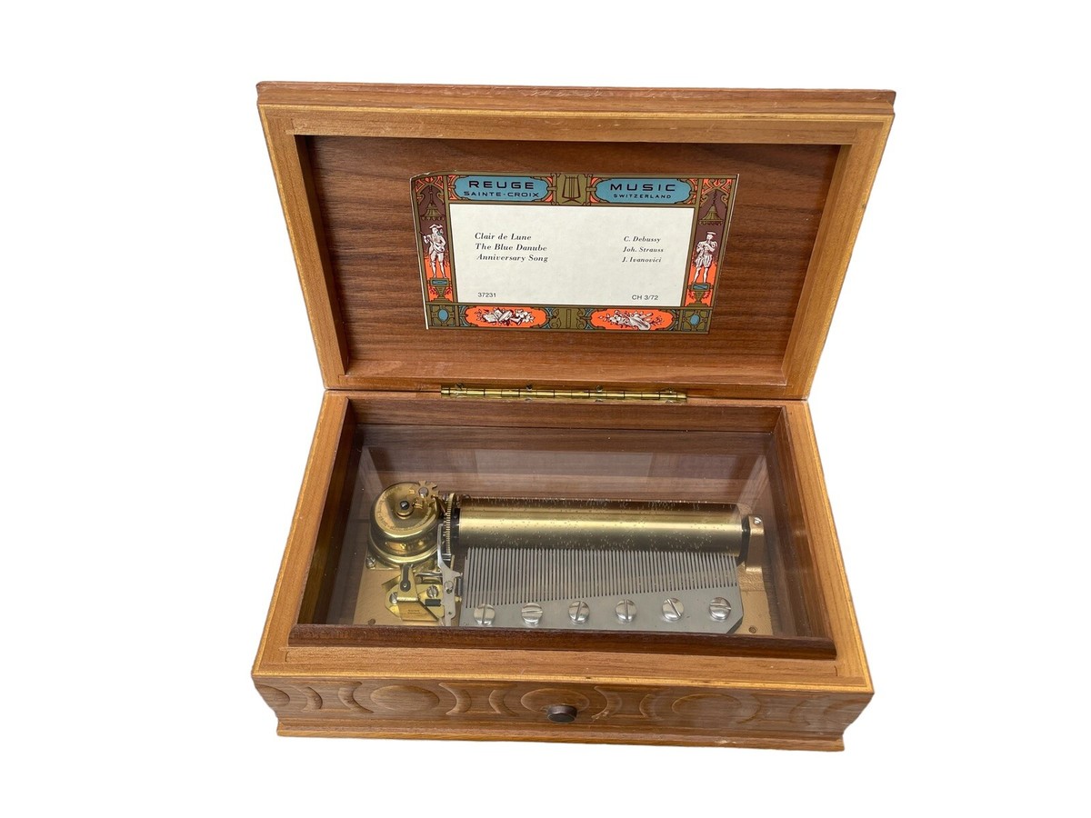 Vintage Reuge Sainte Croix 72 Keys Music Box Play | eBay Vintage Reuge Sainte Croix 72 Keys Music Box Play | eBay