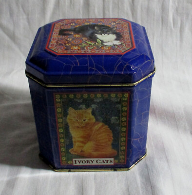 Lesley Ann Ivory Cats 1997 Tin with Lid 3 1/2'' Tall-3 1/2'' Across - 5 Kitties!