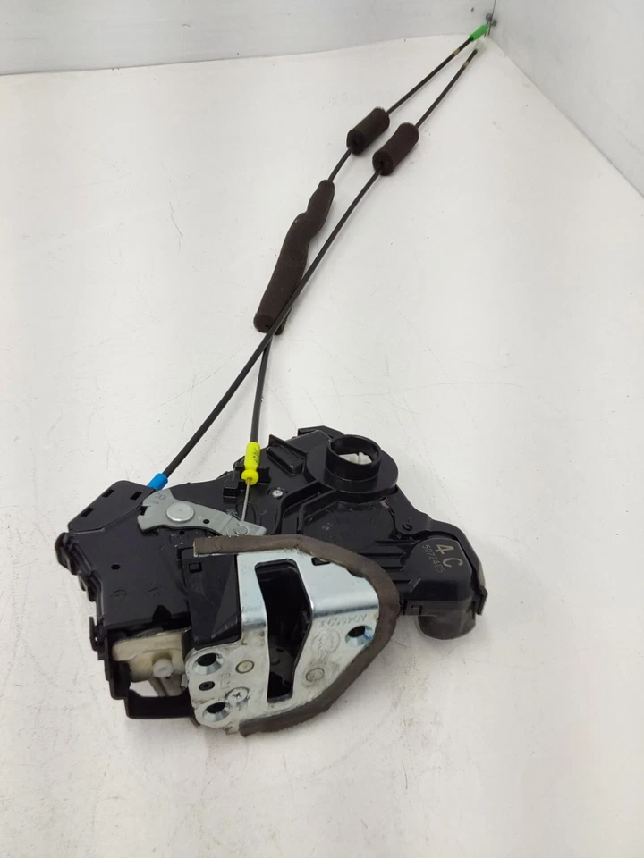 Actuador de cerradura de puerta trasera derecha Scion TC 2011 2016 OEM A046693 Foto 3 de 4