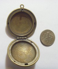 antique gold tone metal collector locket pendant cross floral motif 53519