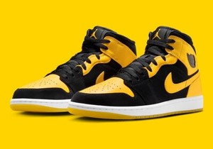 black and yellow jordan 1s