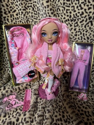 Rainbow High Brianna Dulce Slumber Party Doll WithStand Sleepingbag Extra outfit