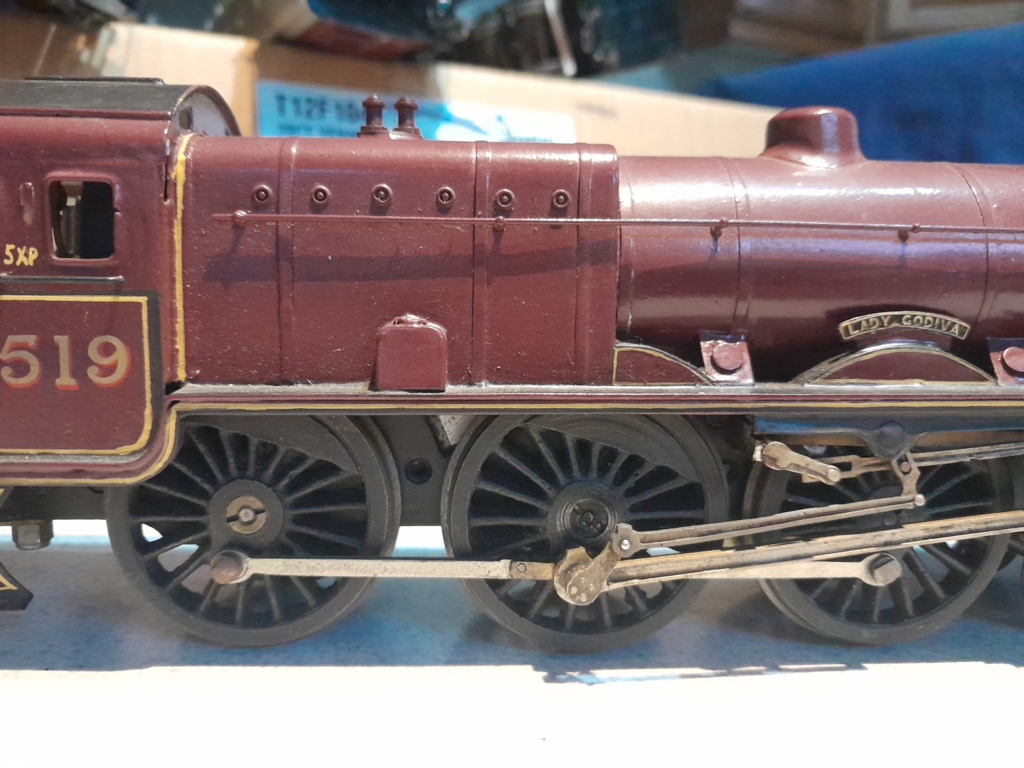 Picture 4 of 18