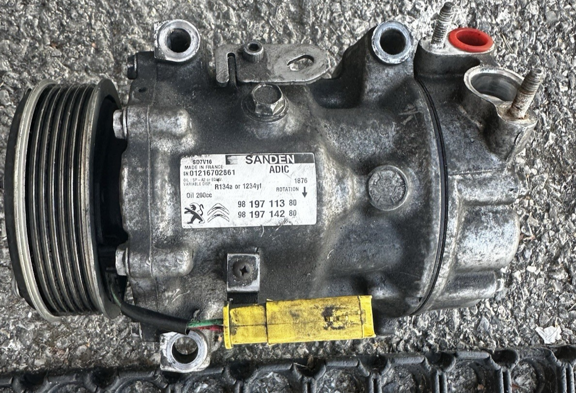 Picture 1 of 4