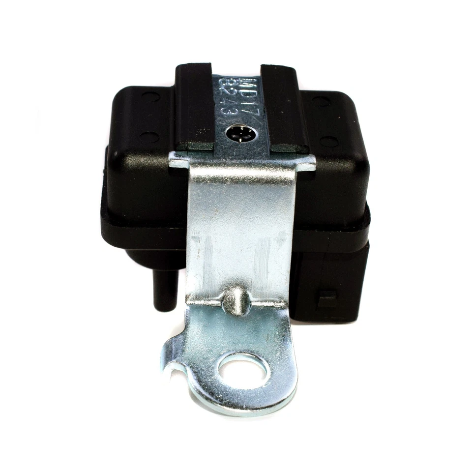 Manifold Absolute Pressure MAP sensor For Mitsubishi Mirage Eagle MD178243 - Image 2 of 4